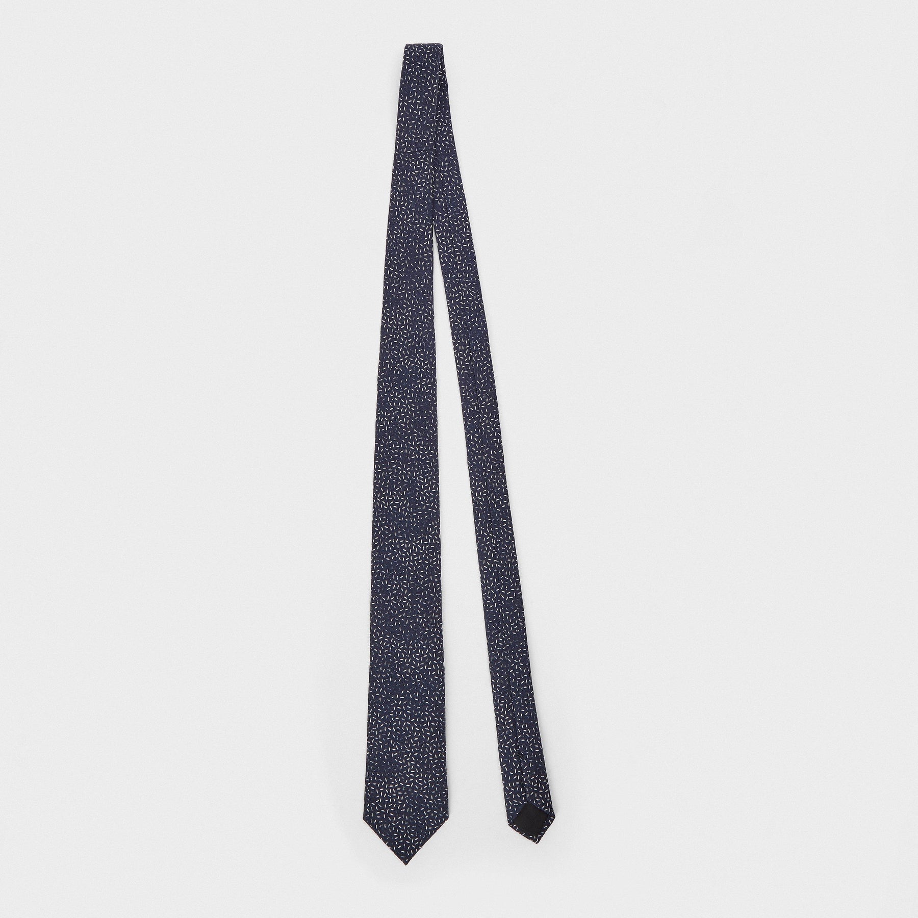 Men's H Tie