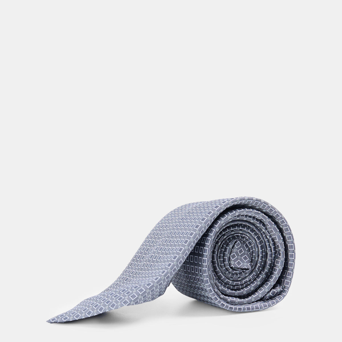 Men's H Tie 7