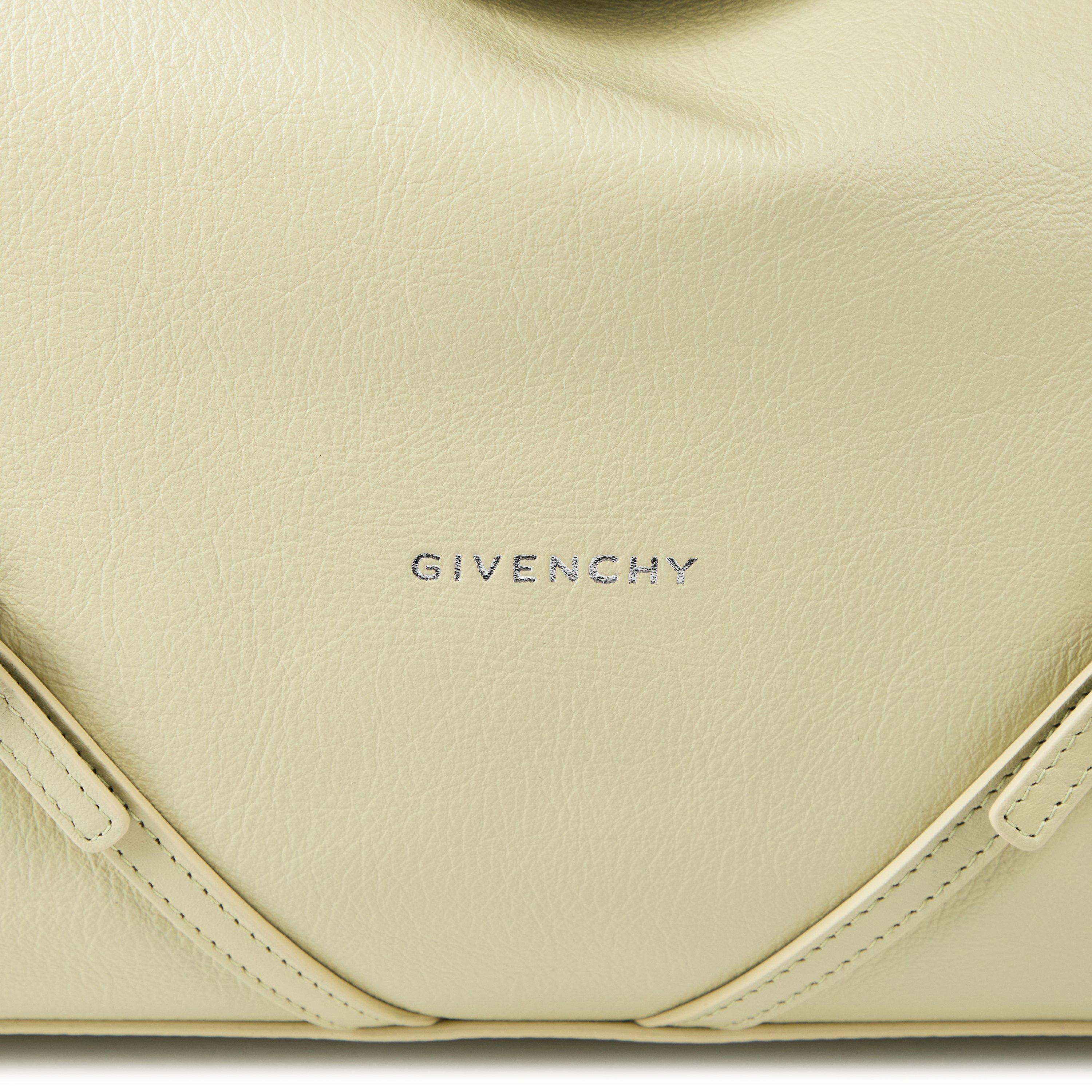 Medium Voyou Chain Shoulder Bag