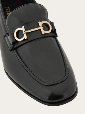 Hybrid loafer with Gancini ornament