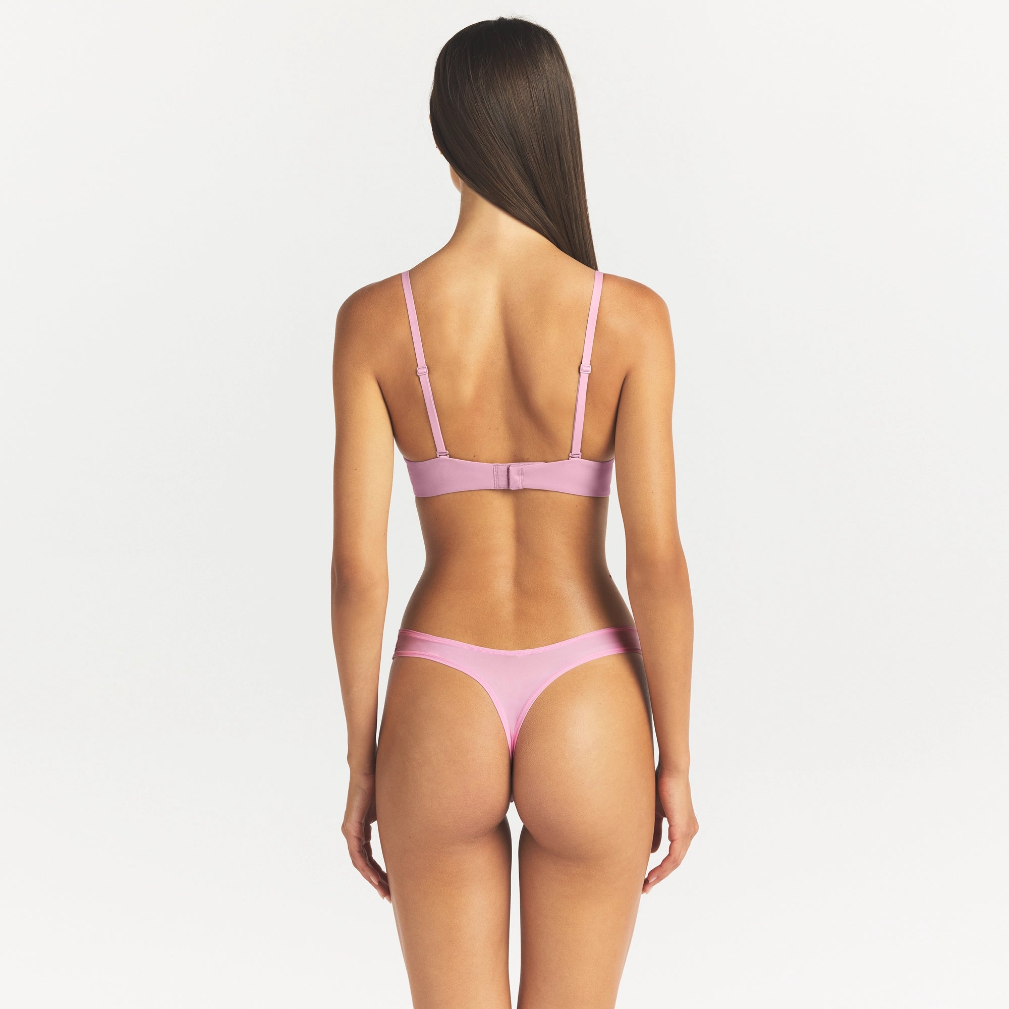 Fits Everybody T-shirt Bra — Part 4