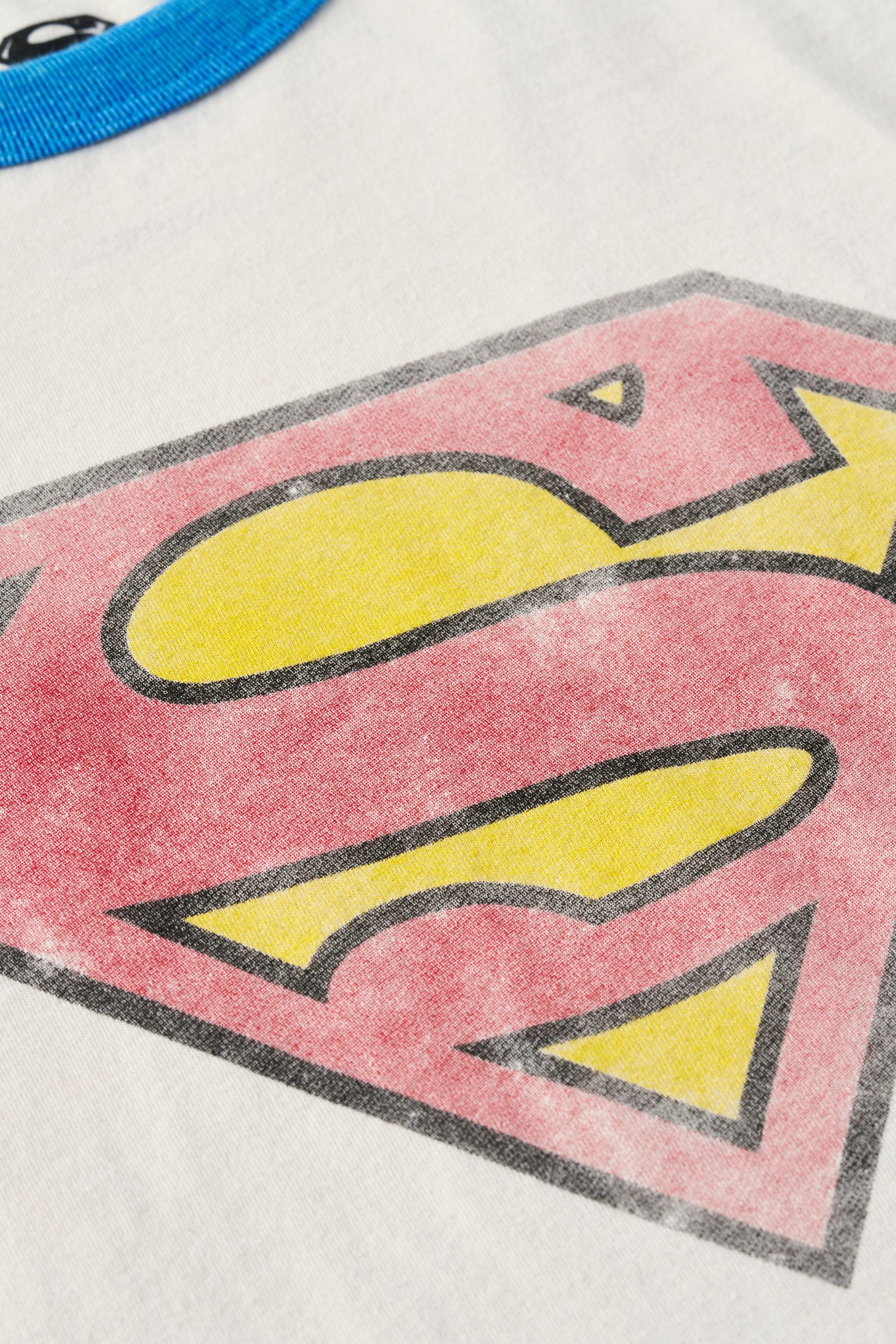 8072 - Superman 3/4 Raglan Shirts