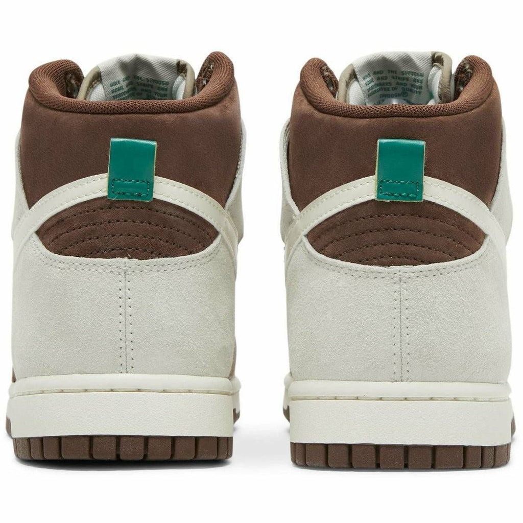 Nike Dunk High 'Light Chocolate'
