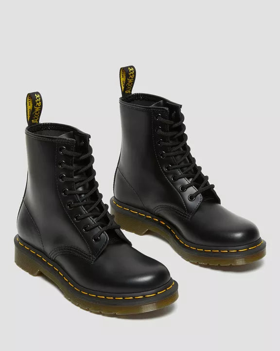1460 Narrow Smooth Leather Lace Up Boots