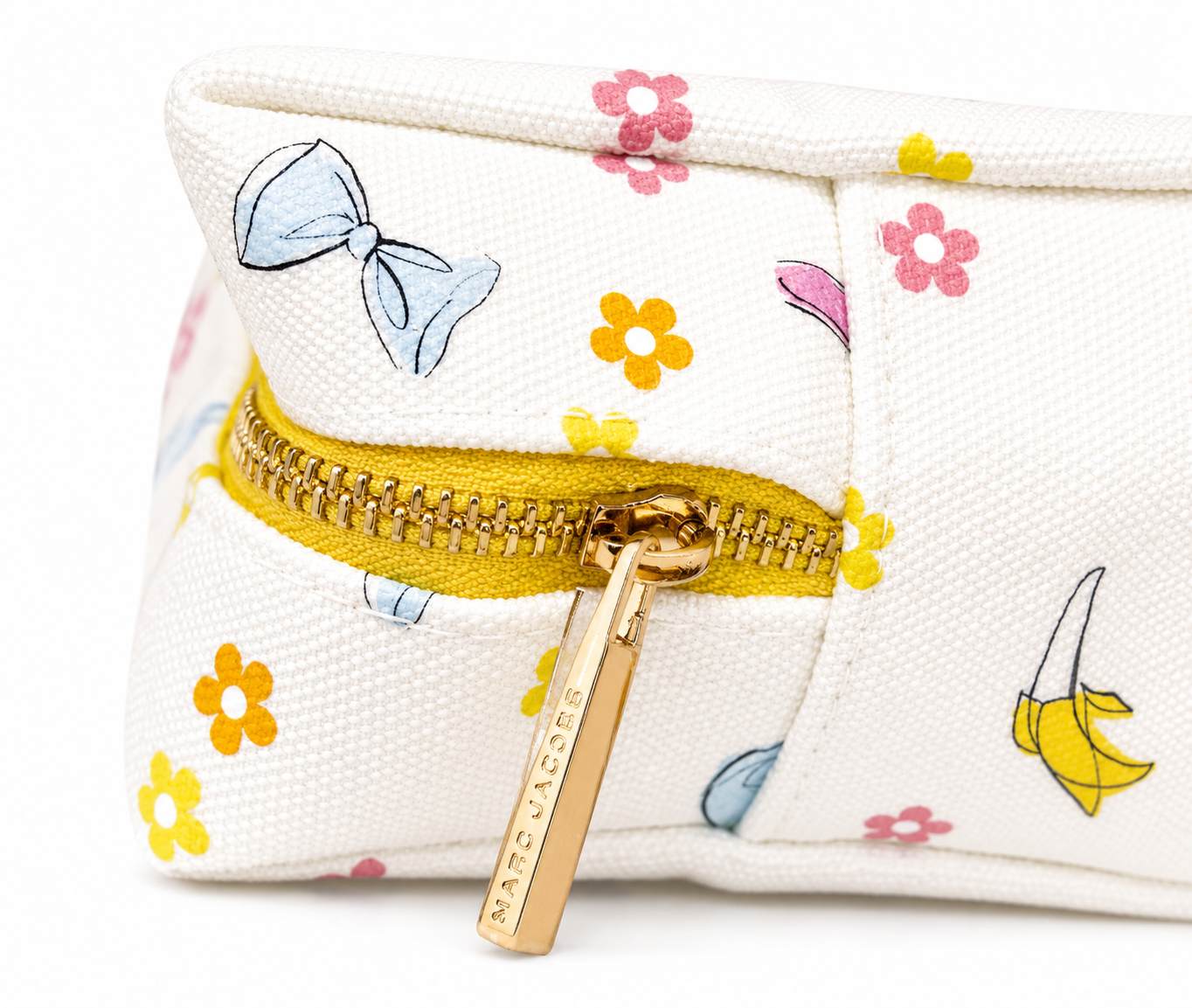 Marc Jacobs Summer Fairy Tale Makeup Bag