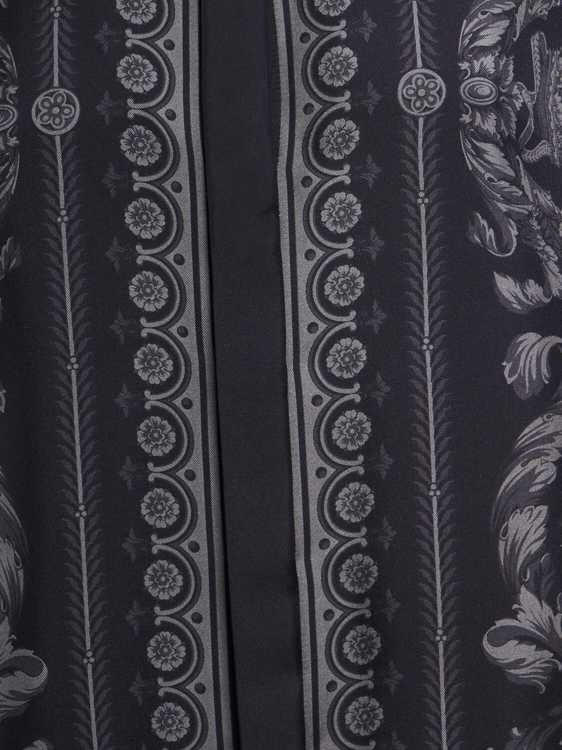 Versace Versace Barocco print silk twill formal shirt - Size: XXS Shirts | Shop From The Mirage