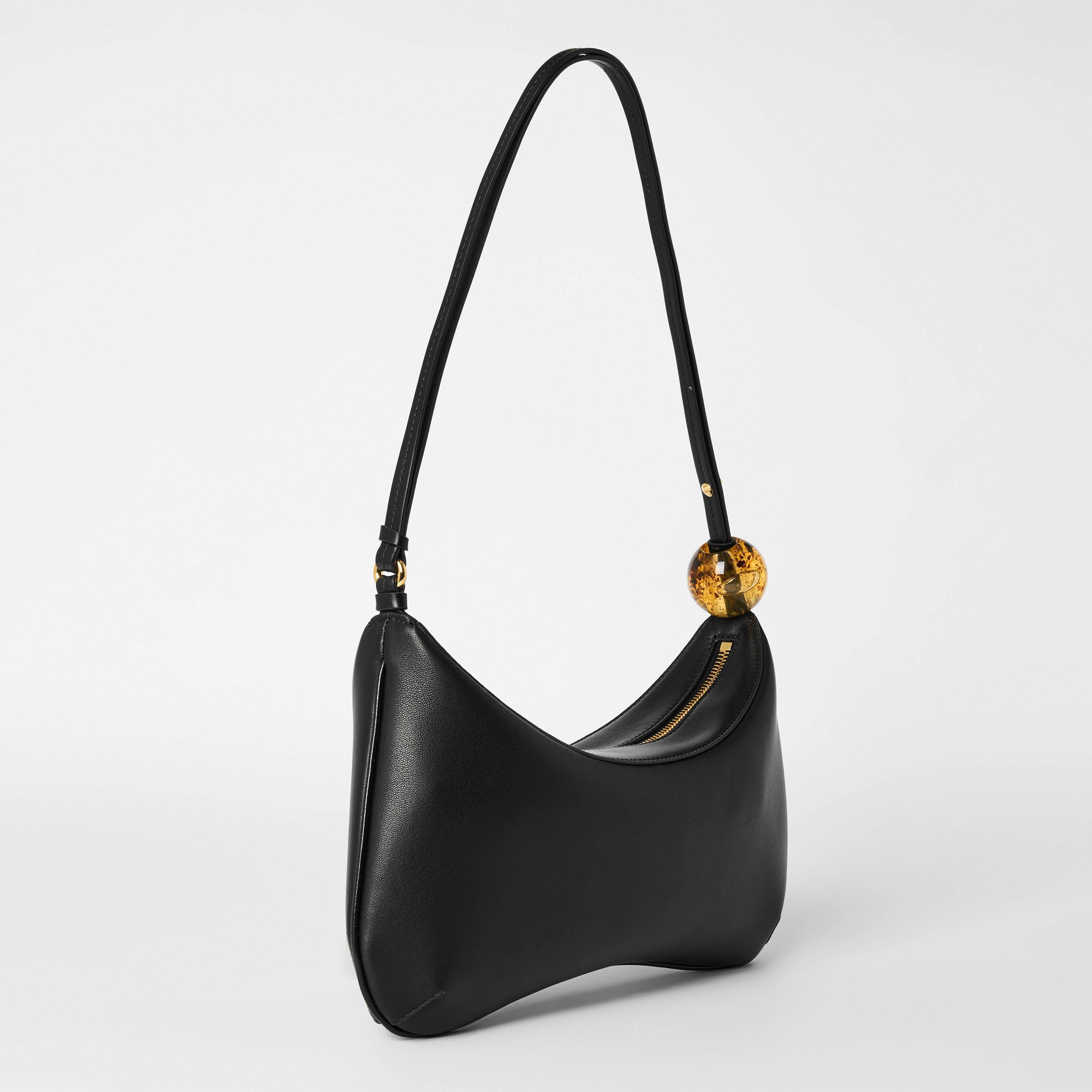 The Large Bisou Perle