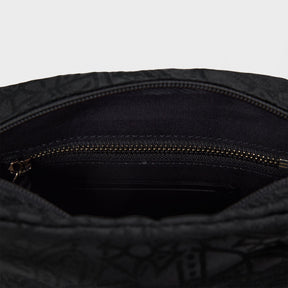 VW Luke Crossbody Bag54