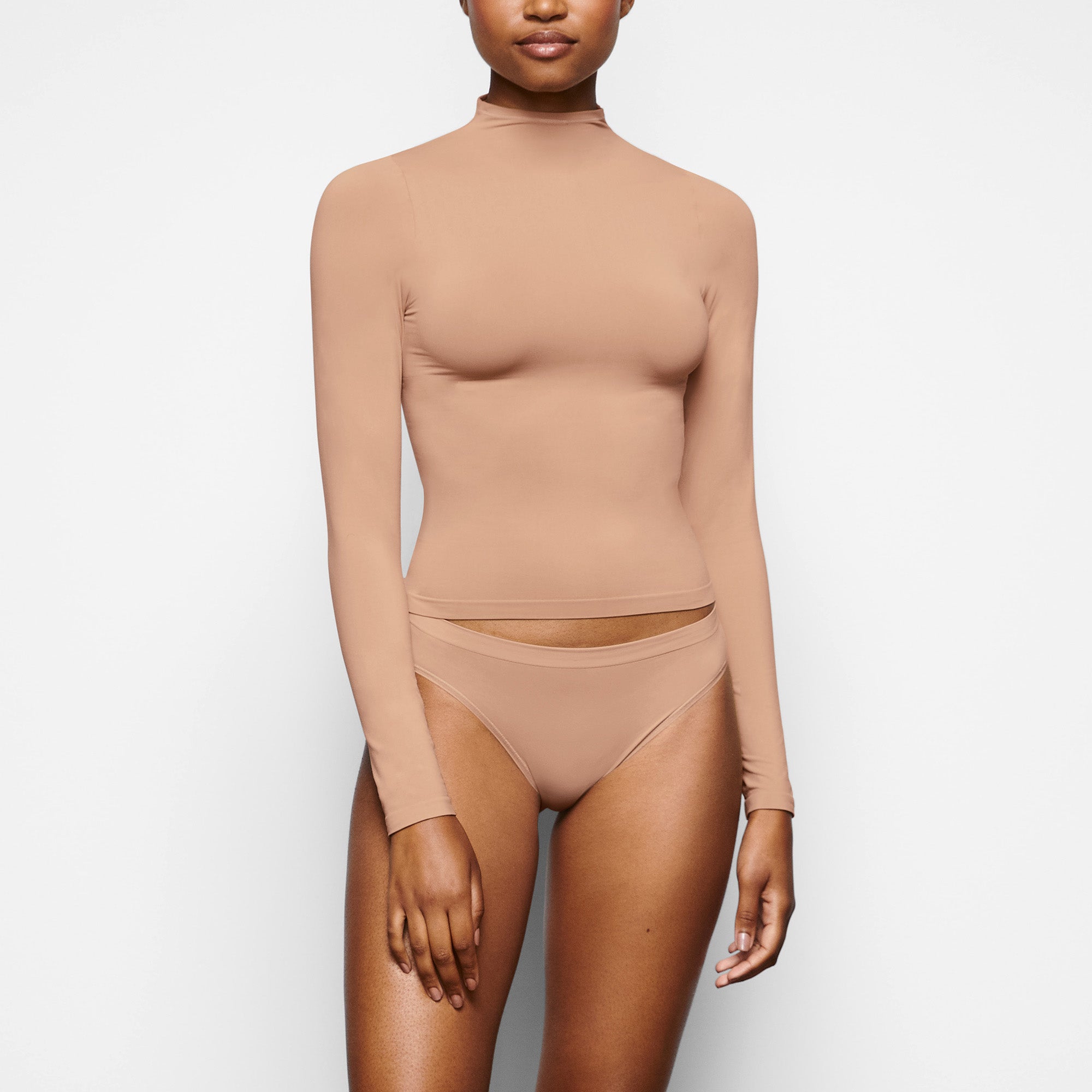 Soft Smoothing Seamless Brief