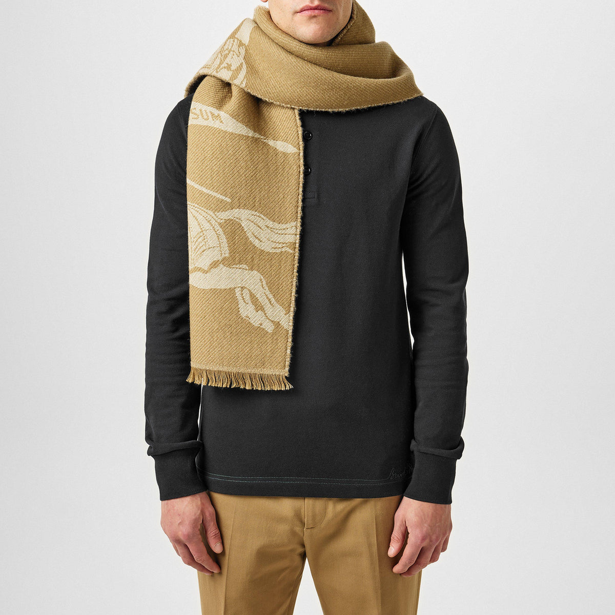 Ekd Scarf