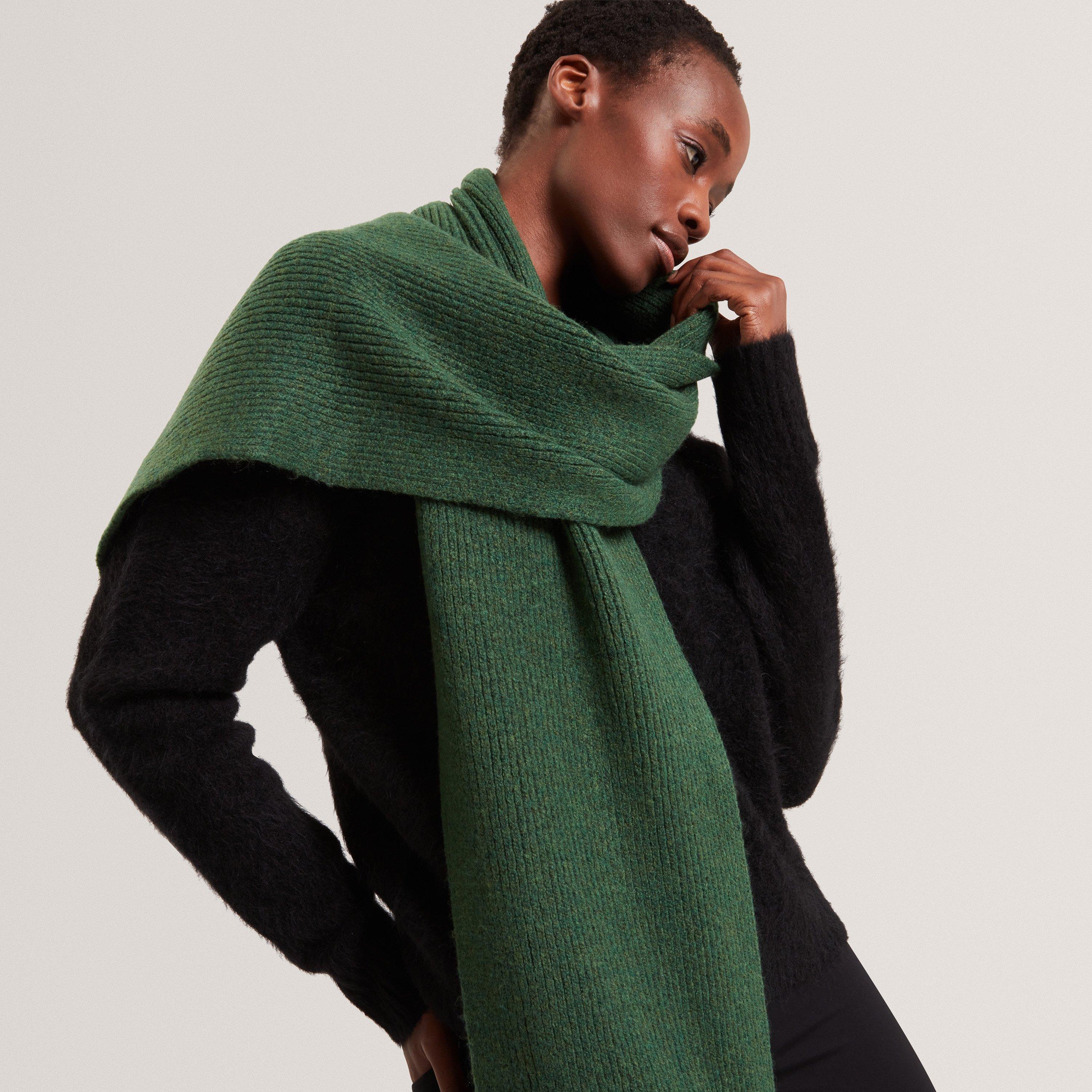Classic Rib Scarf