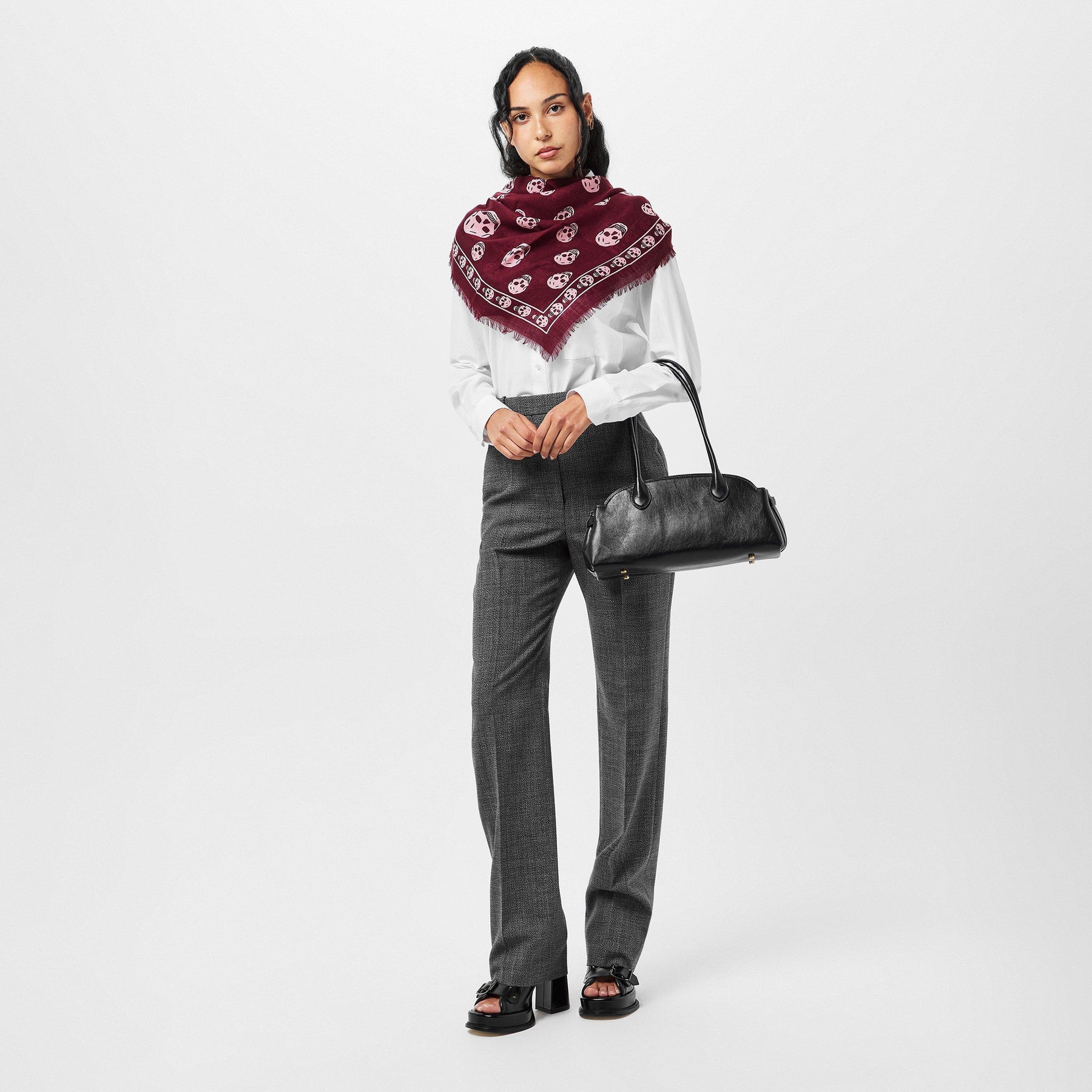 Alex Scarf 104x120 Ld00