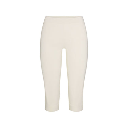 Refined Knit Capri