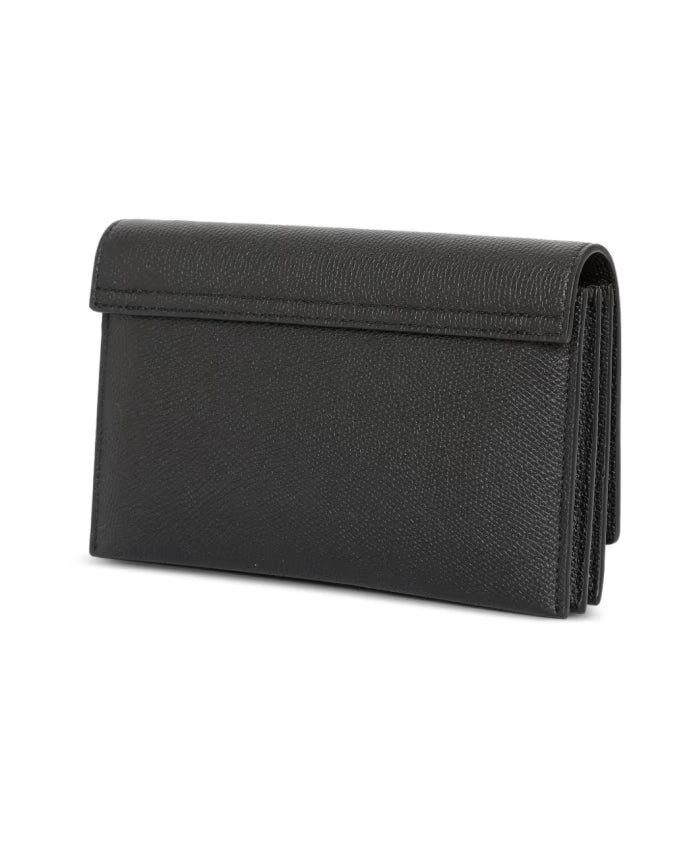 Black Chain Strap Flap Closure Bag