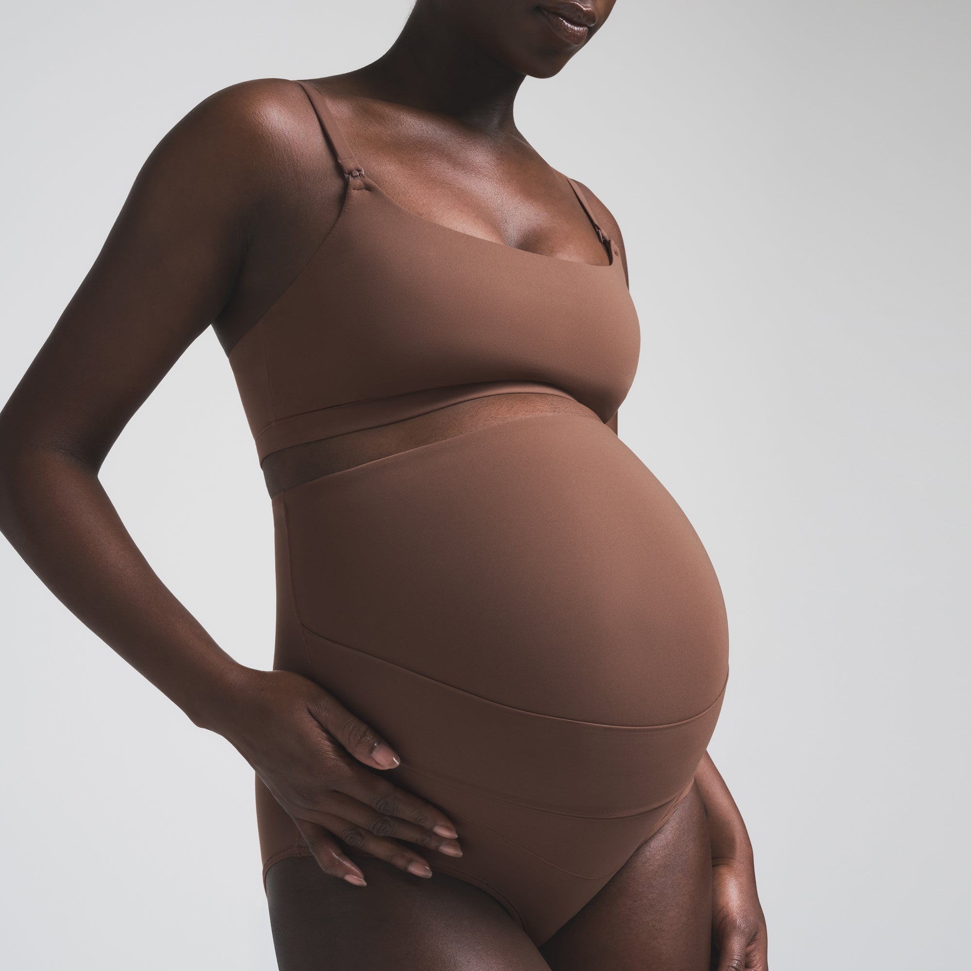 Fits Everybody Maternity Banded High-waisted Brief
