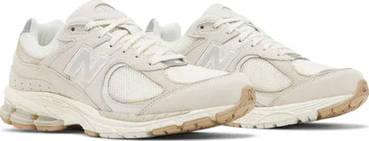 New Balance 2002 Sneakers 'Beige'
