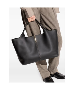 Black Tote Bag with Magnetic Fastening