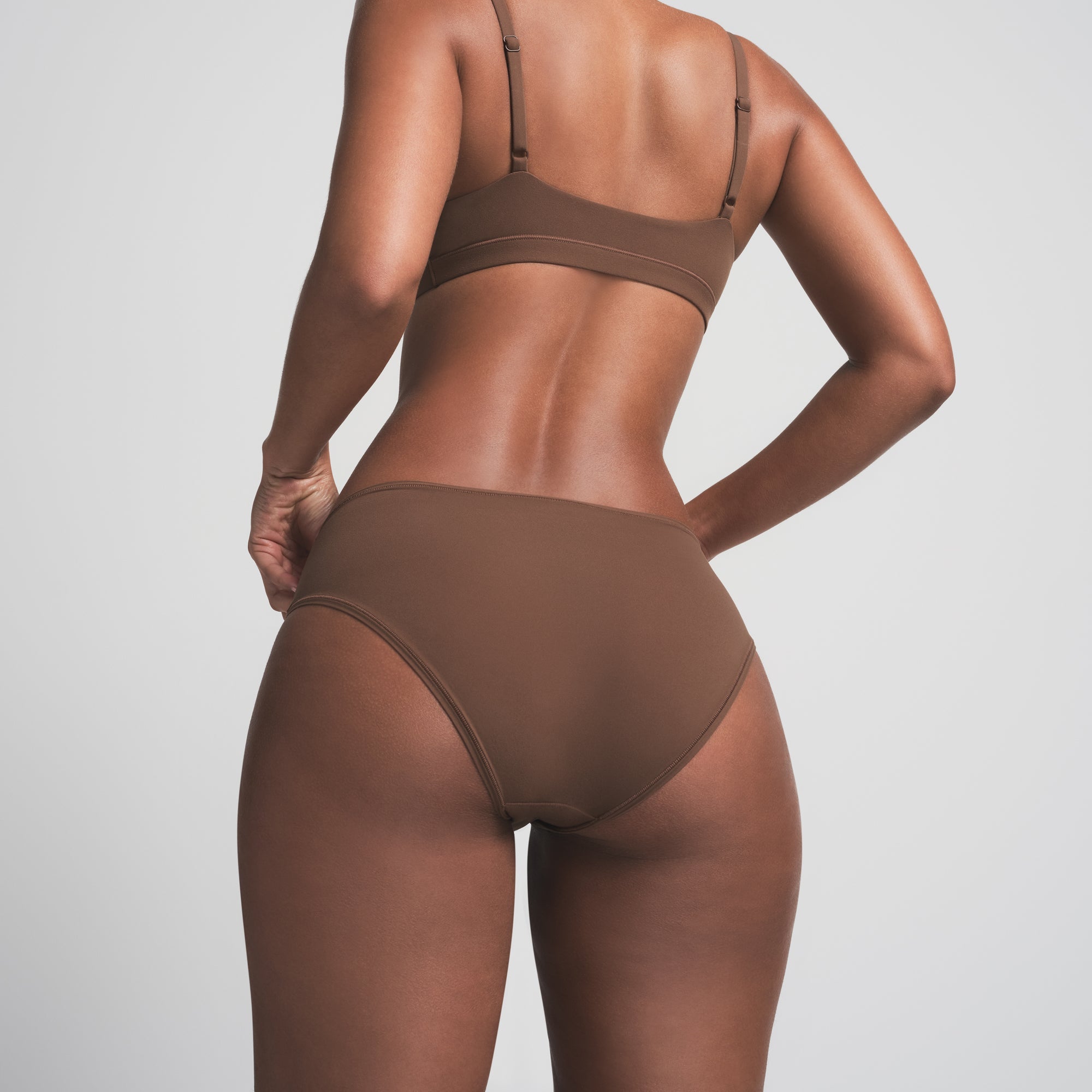 Fits Everybody Brief
