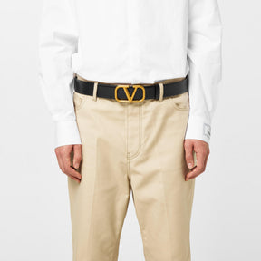 V Logo Signature Belt