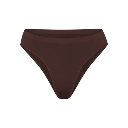 Soft Smoothing Seamless Brief