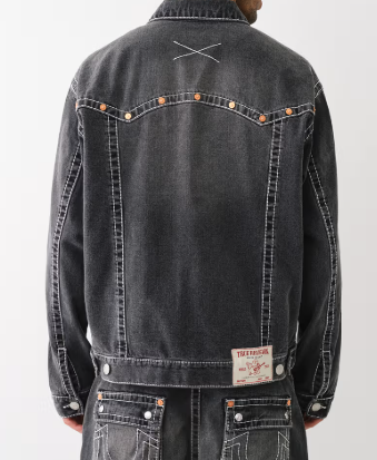 RIVET BIG T ZIP DENIM JACKET