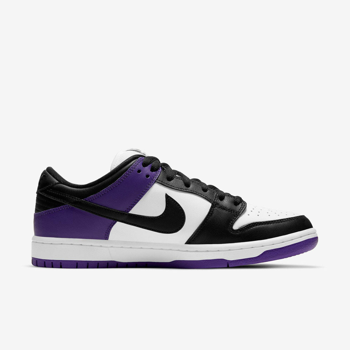 Nike Nike Dunk Low SB 'Court Purple' - Shoe size: UK 7 Sneakers | Shop From The Mirage