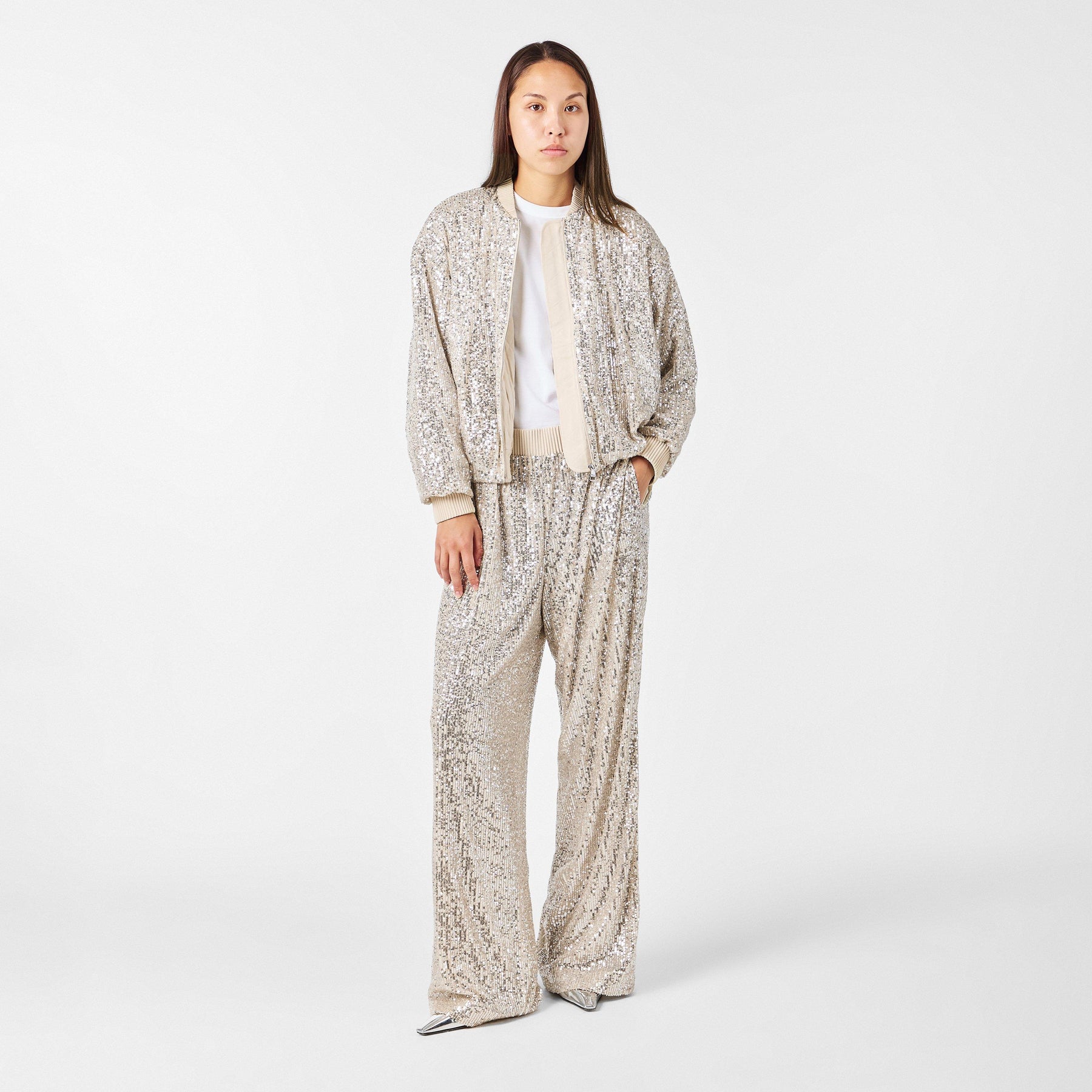 Women's Jilloi Full Zipped Hoodie, Full Zip Design