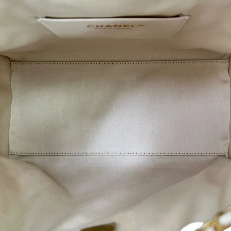 Chanel 25 Small Handbag White Grained Calfskin