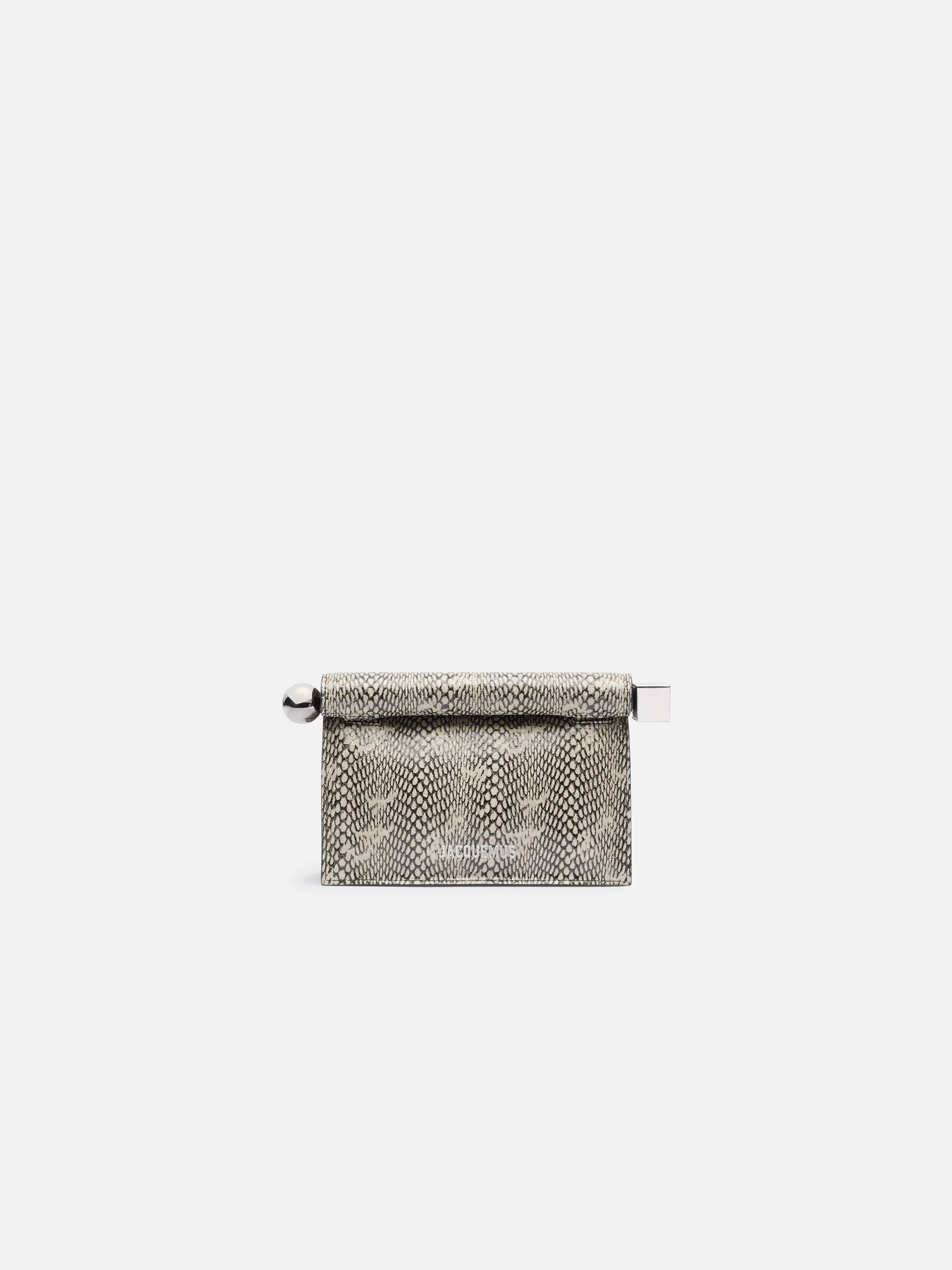 The small Rond Carré clutch Mini take-away pouch bag