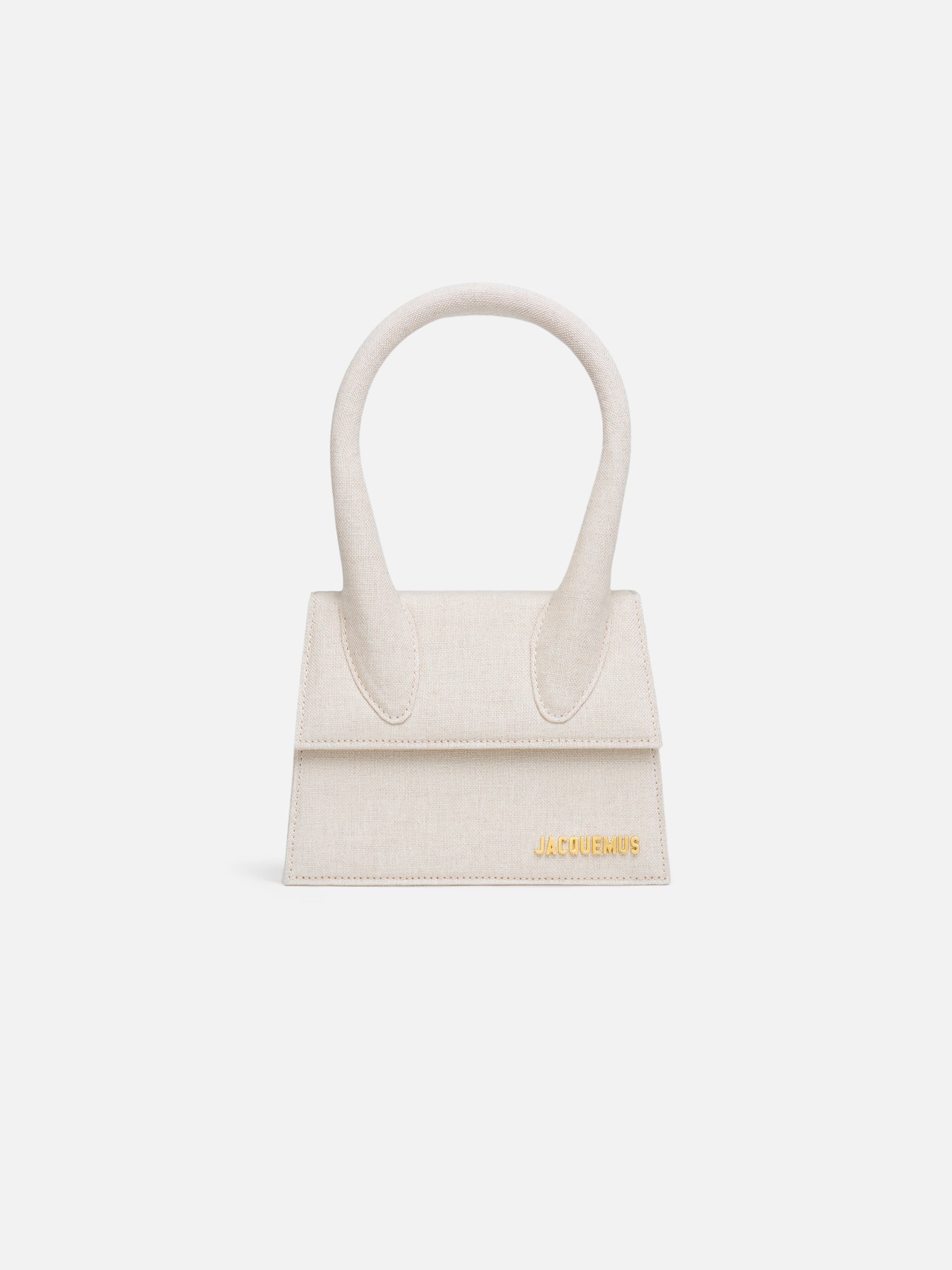 The medium Chiquito Signature handbag.