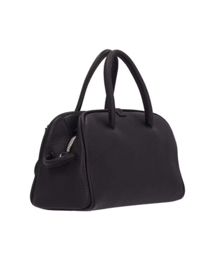 Chic Travel Style for You