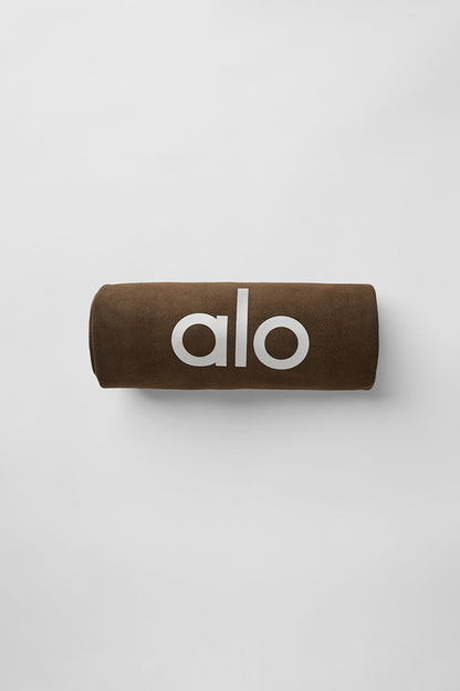 Grounded No-Slip Mat Towel