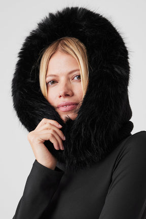 Opulent Faux Fur Wintersun Balaclava