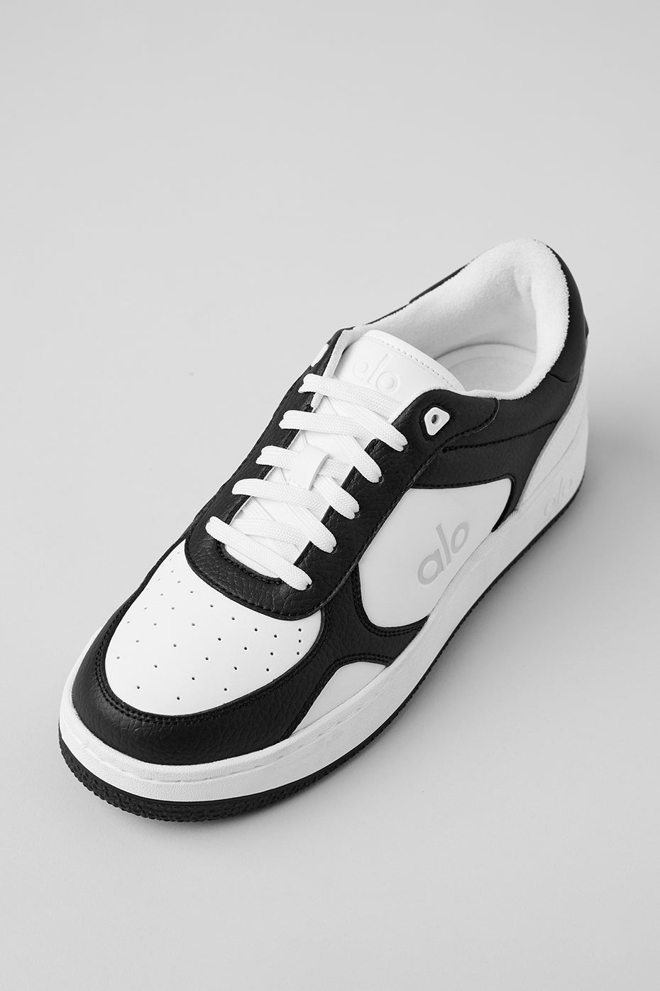ALO Recovery Mode Sneaker — Part 1