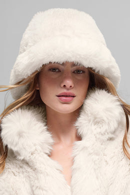 Faux Fur Starstruck Bucket Hat