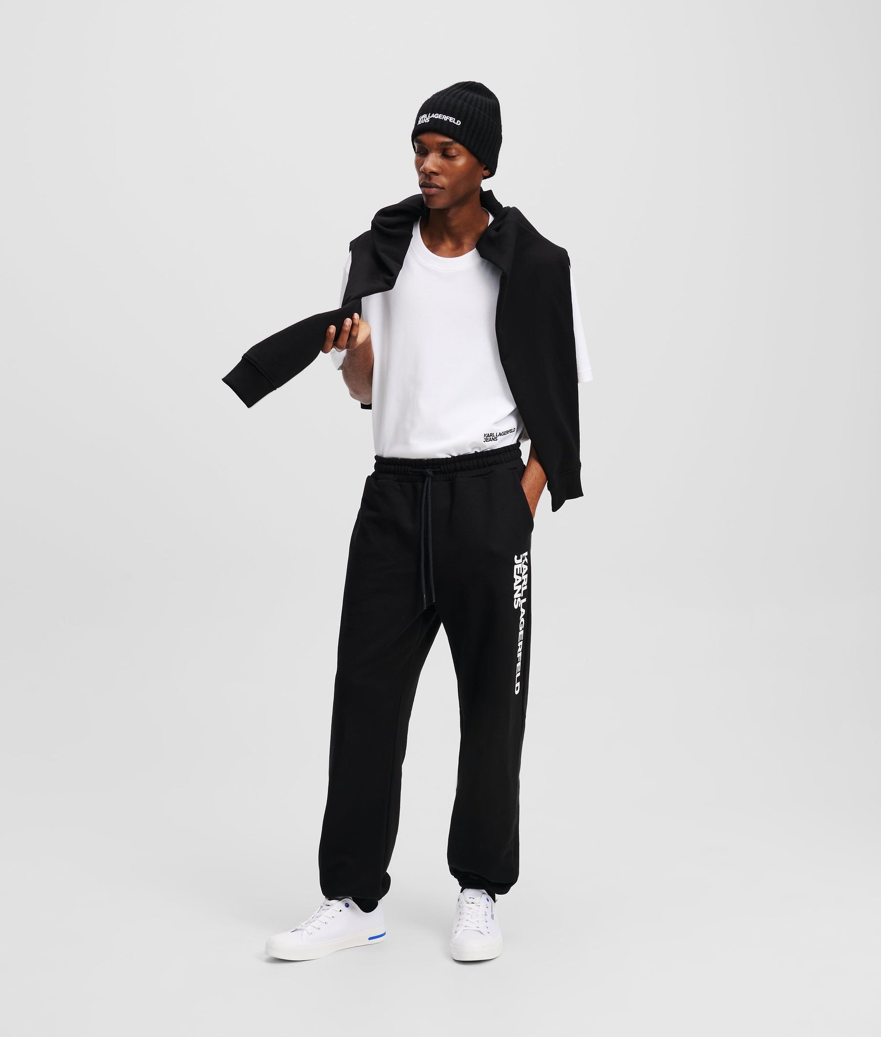 SLIM-FIT SWEATPANTS