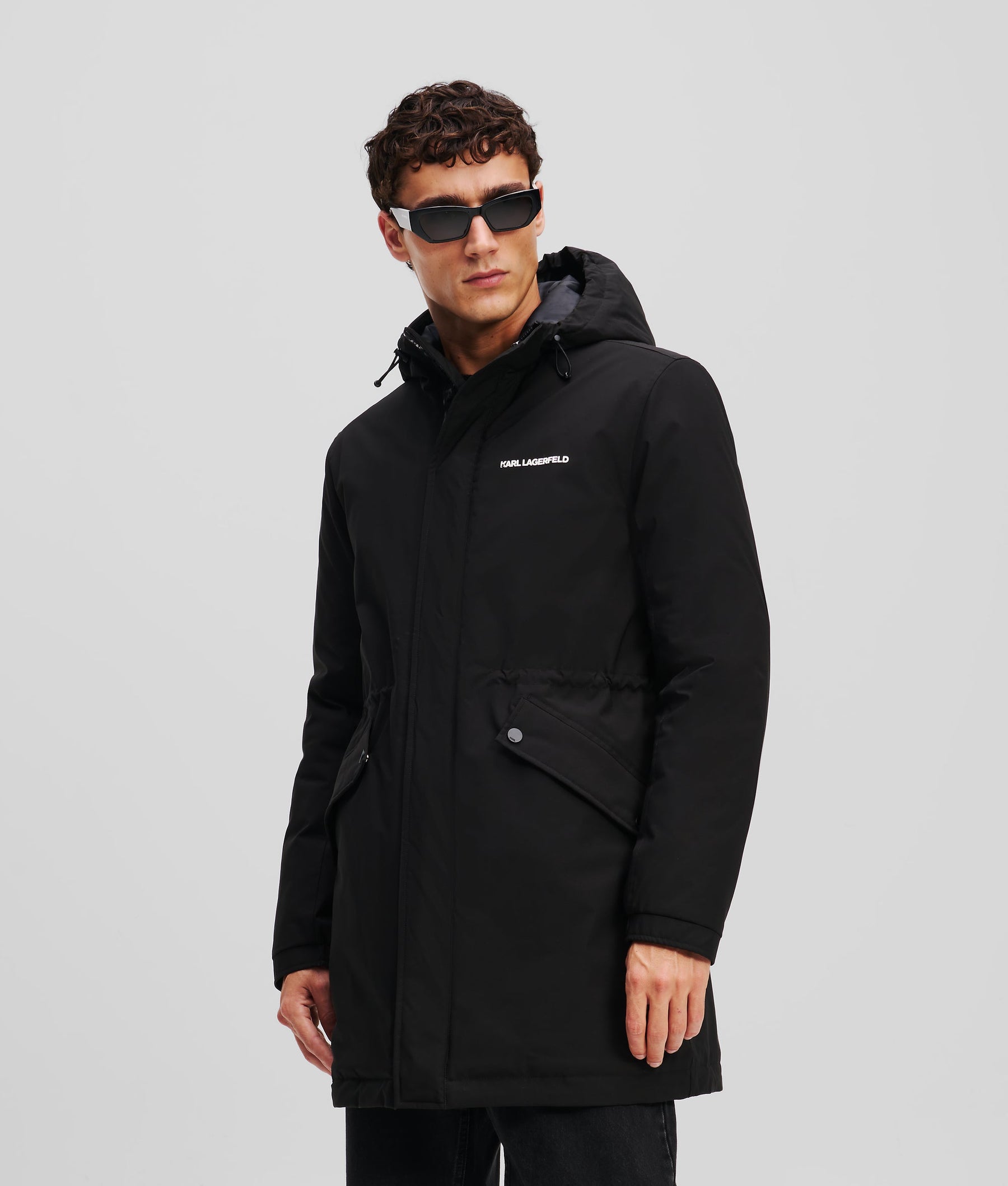 ULTRA LIGHTWEIGHT HOODED PARKA