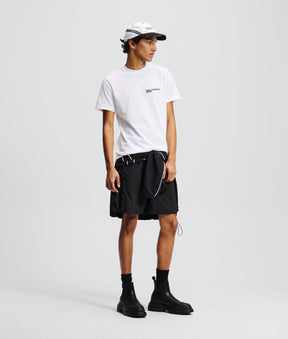 SLIM-FIT T-SHIRT