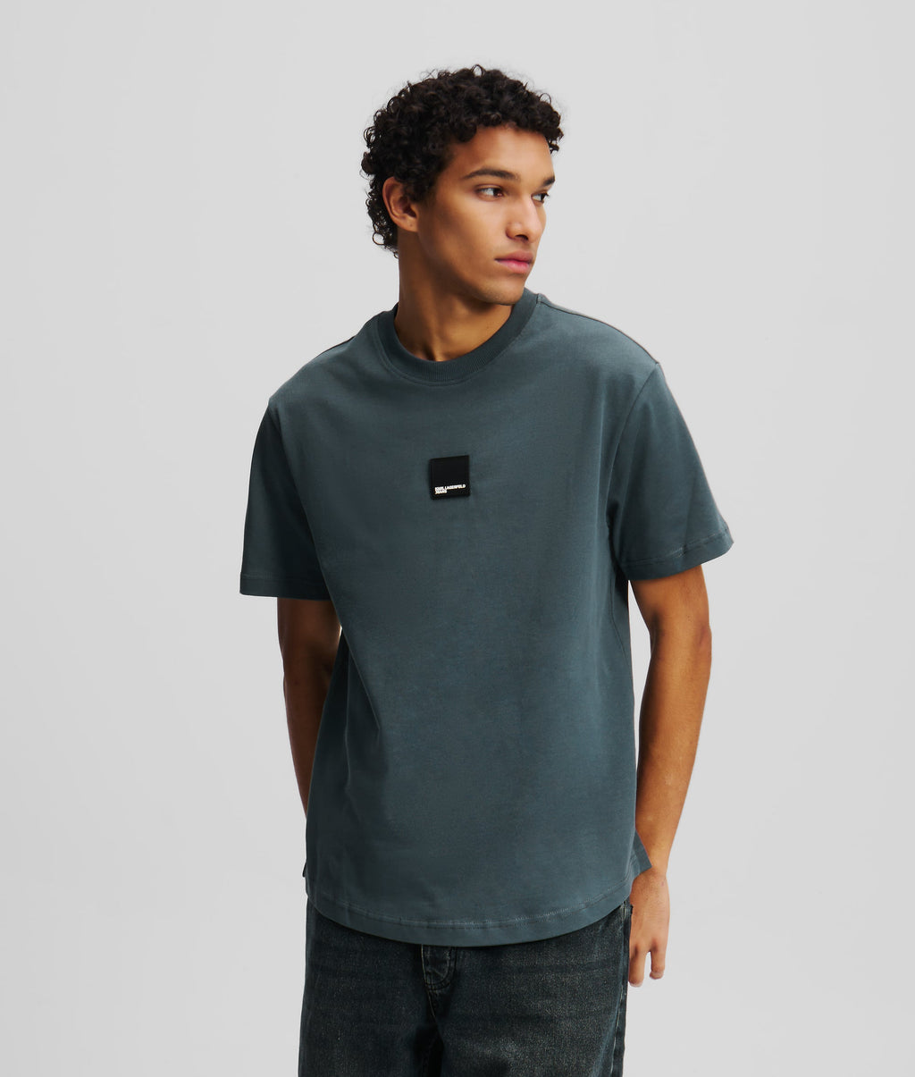 CURVED HEM T-SHIRT
