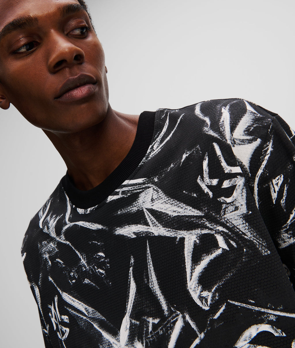 GRAPHIC MONOGRAM T-SHIRT