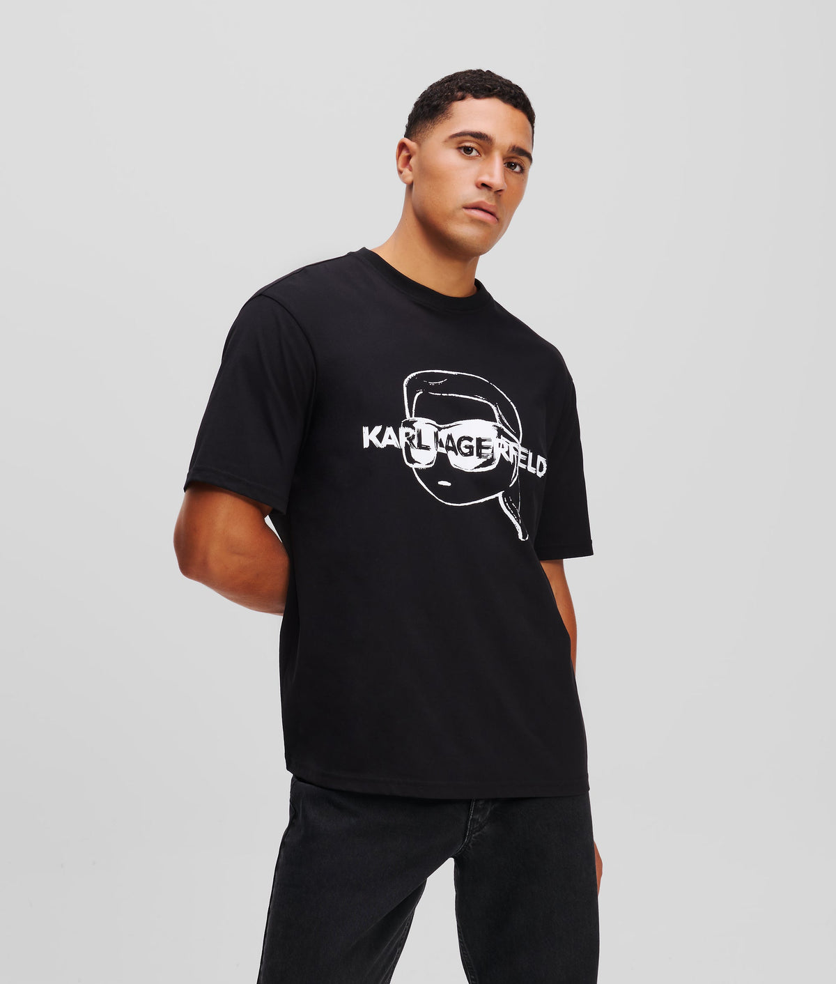 IKON GRAPHIC T-SHIRT