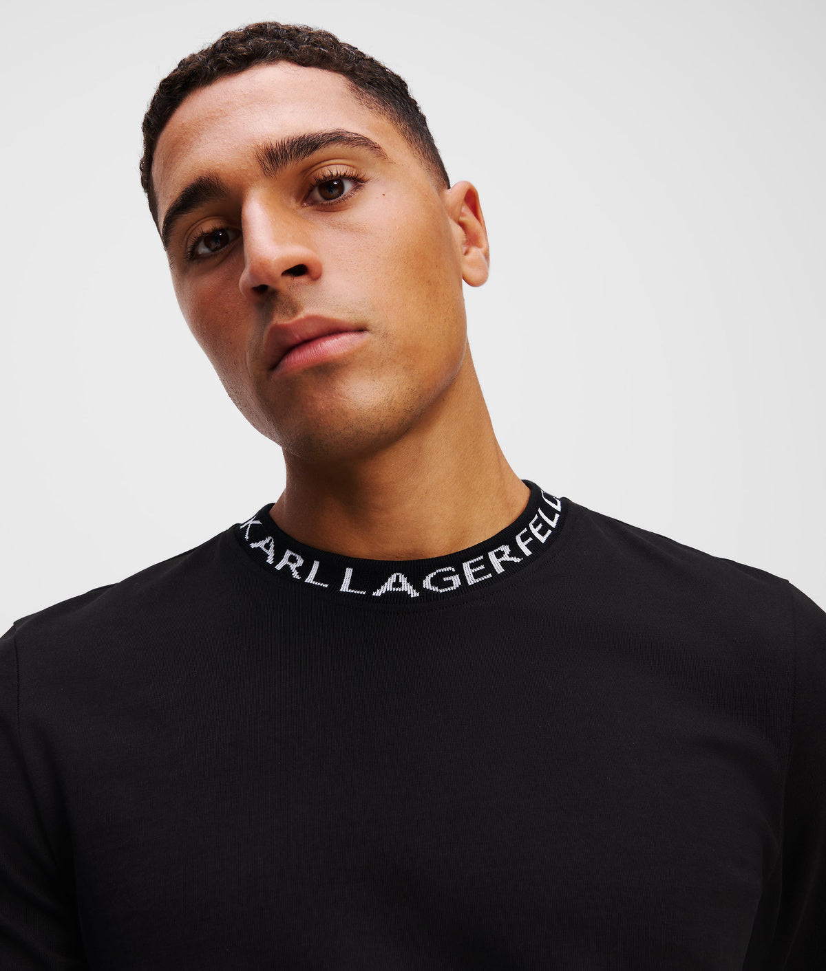 LOGO LONG-SLEEVED T-SHIRT