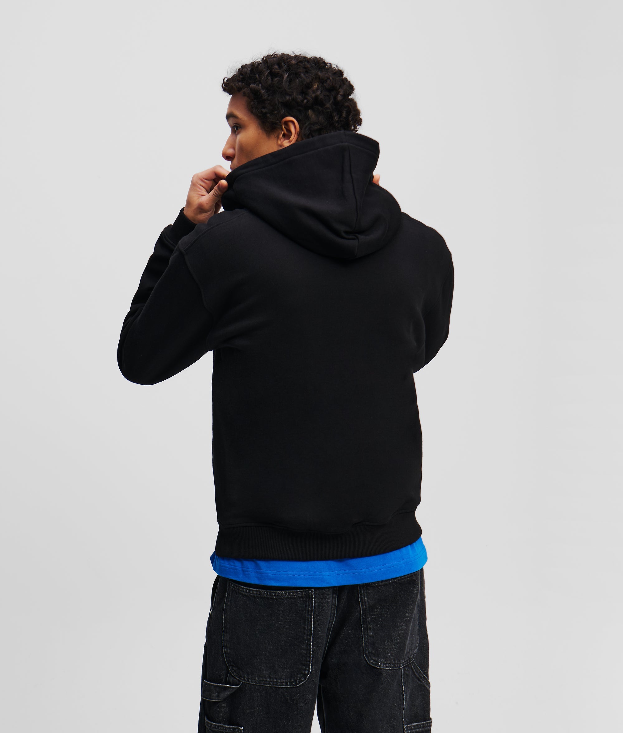 BOX LOGO ZIP-UP HOODIE