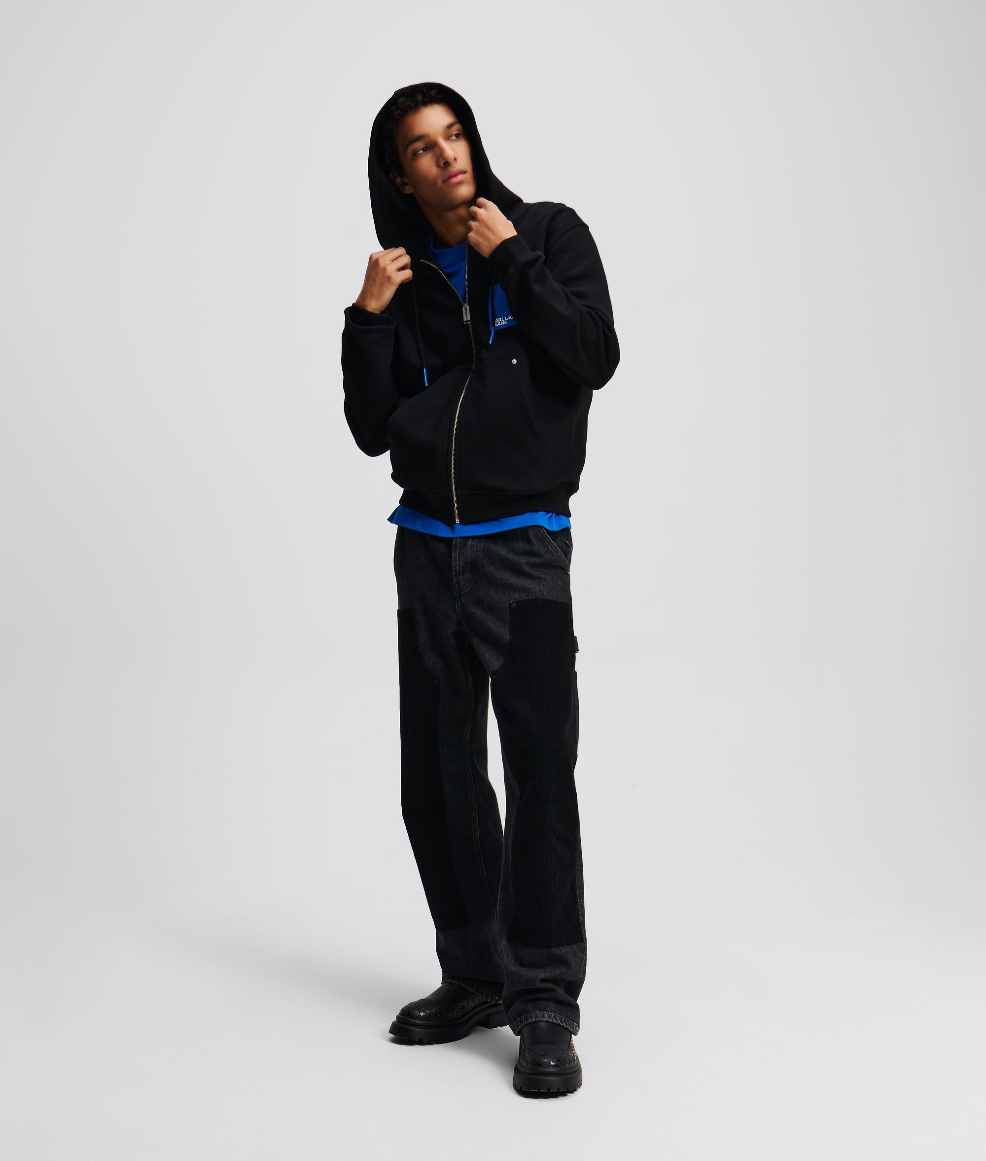 BOX LOGO ZIP-UP HOODIE