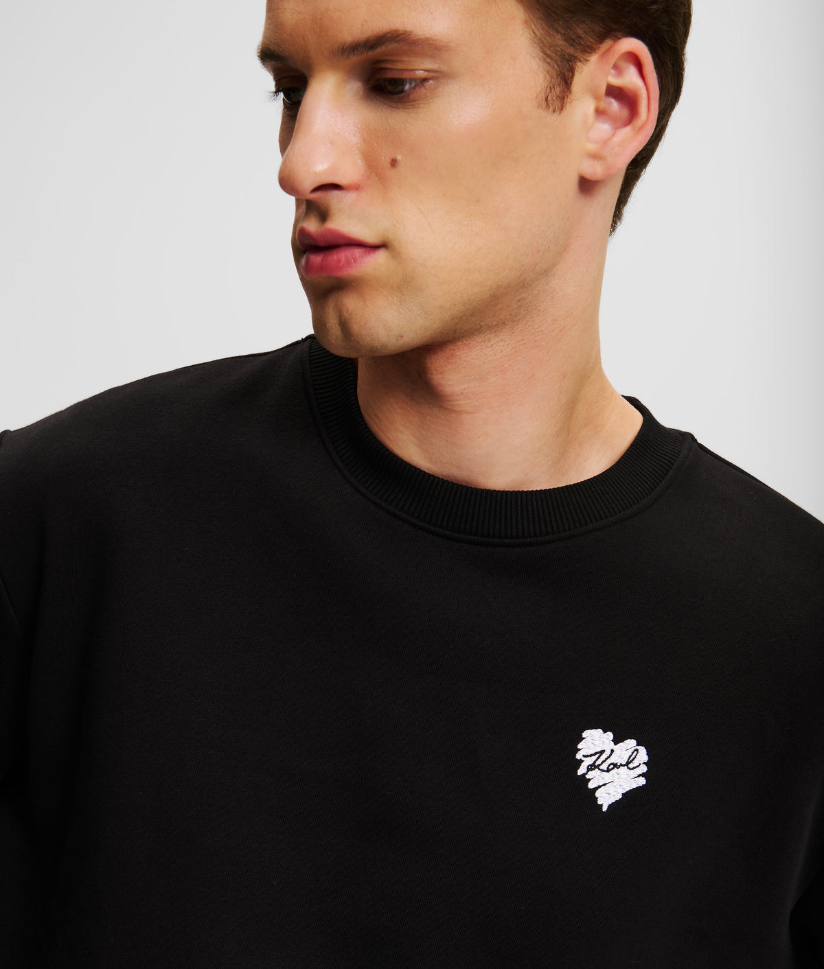 K/HEART SWEATSHIRT