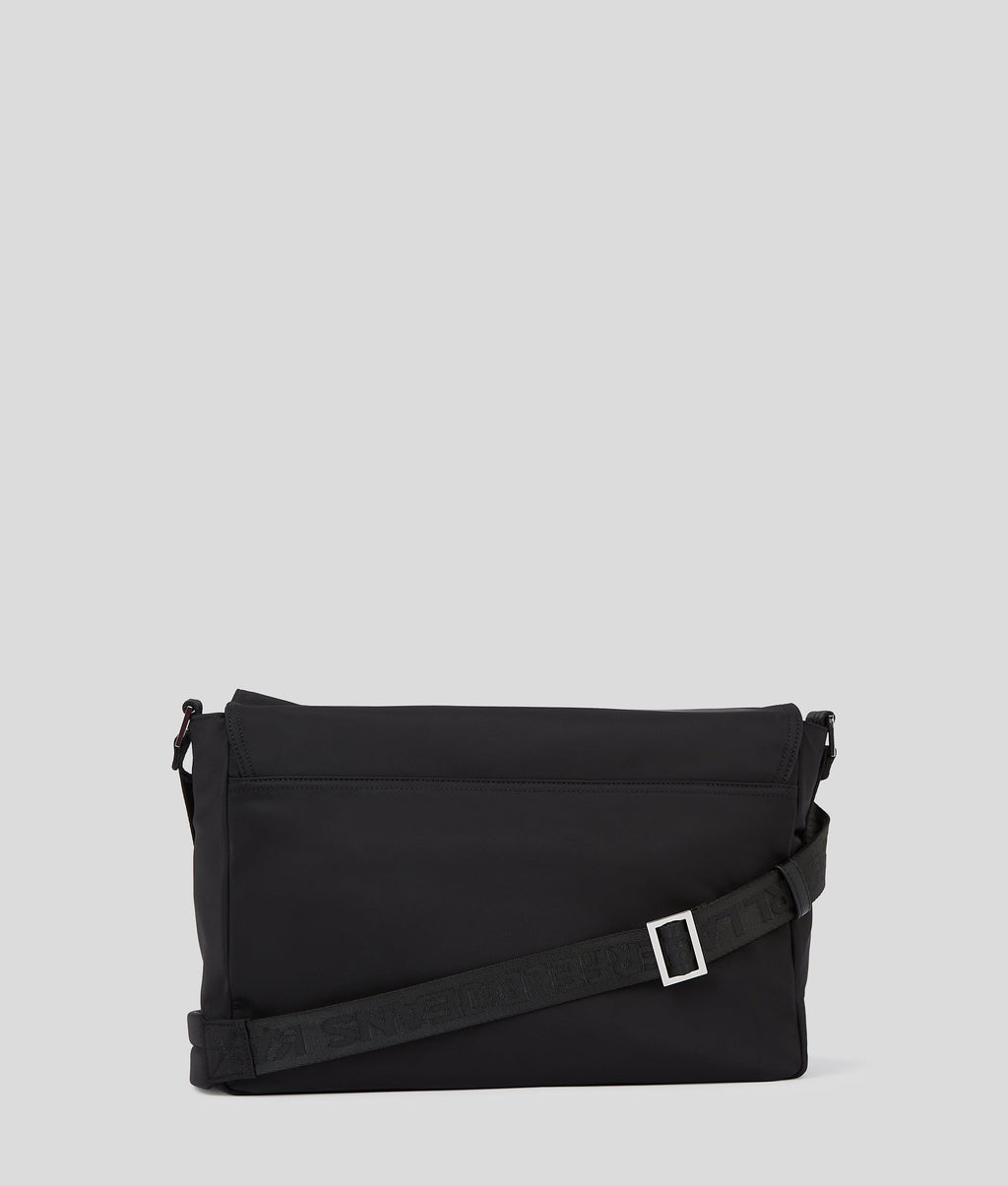 UTILITY NYLON MESSENGER BAG