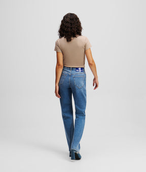 HIGH-RISE STRAIGHT JEANS