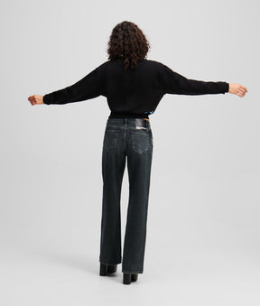 MID-RISE RELAXED JEANS