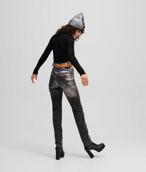 COATED MID-RISE SLIM JEANS