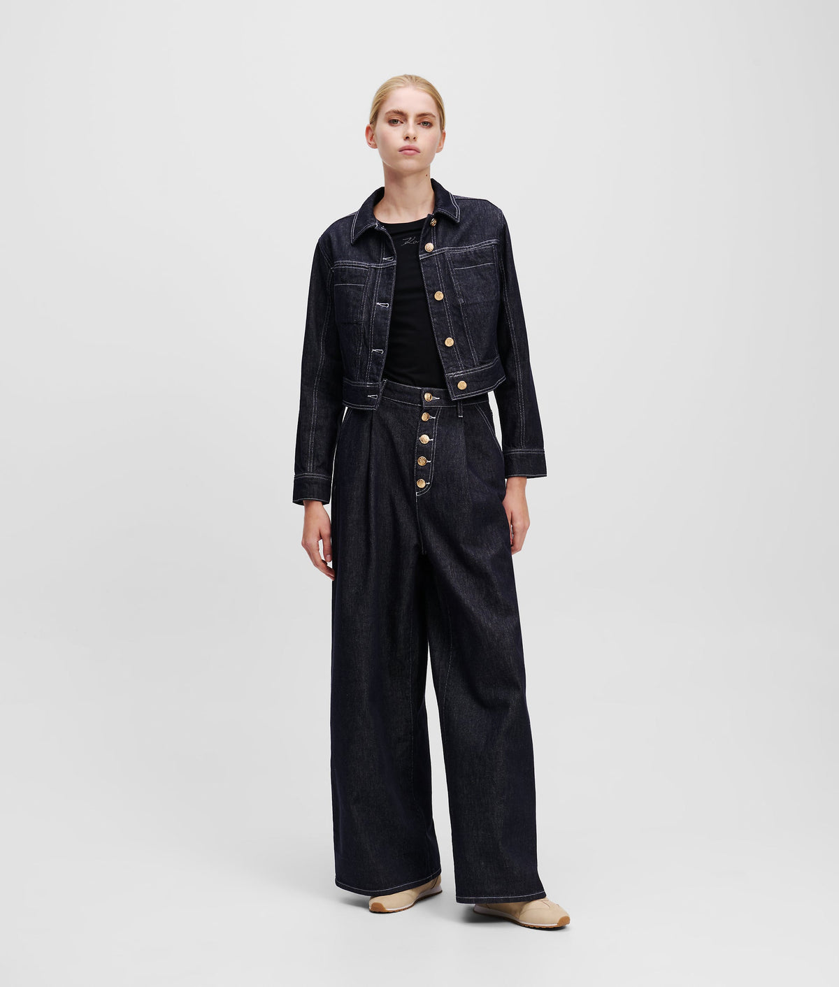 BUTTON-FLY WIDE-LEG JEANS